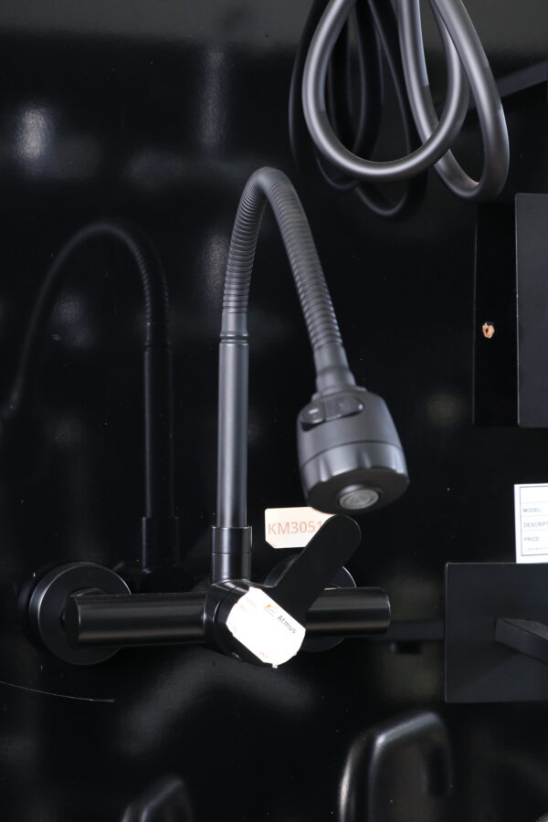 MOVABLE FAUCET 2