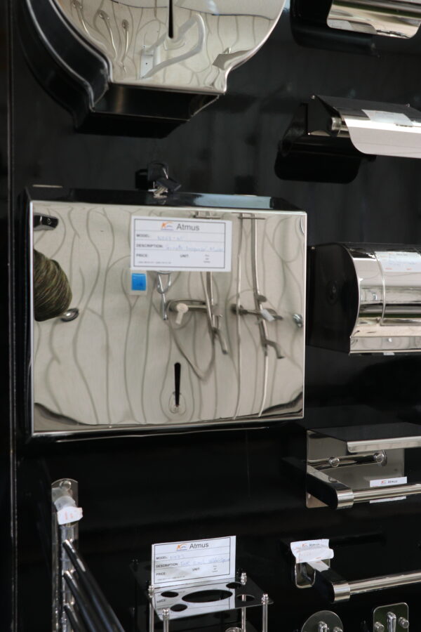 TISSUE HOLDER 11
