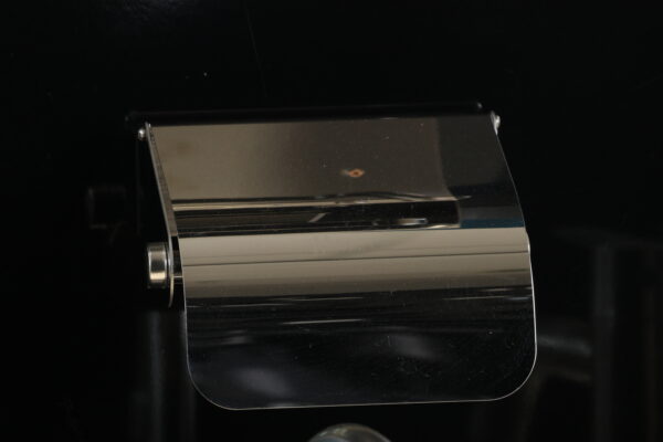 TISSUE HOLDER 2